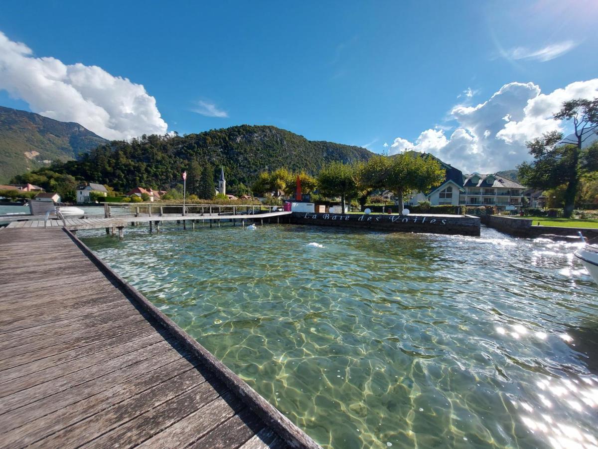 Studio les Pieds dans L'eau Duingt Esterno foto