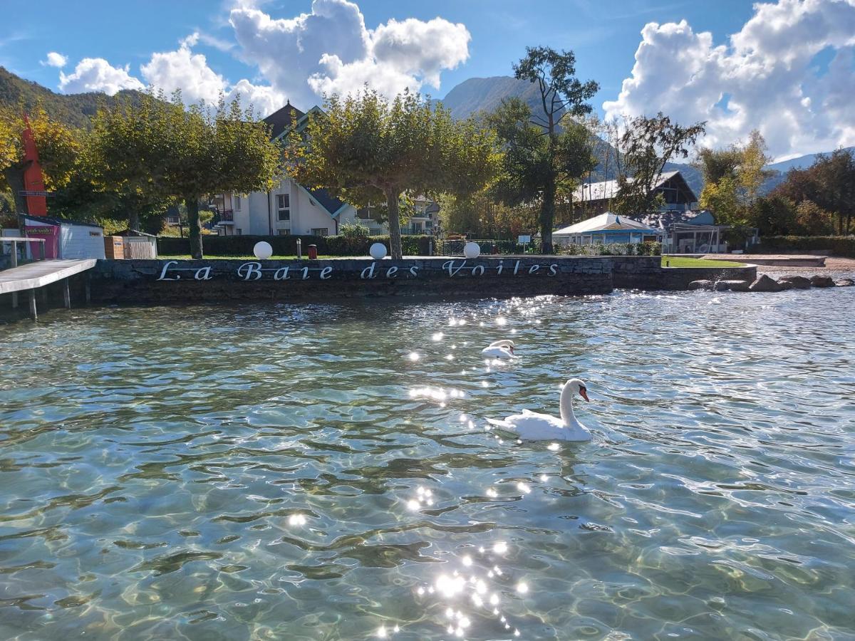 Studio les Pieds dans L'eau Duingt Esterno foto